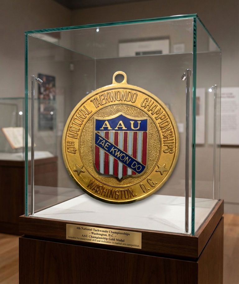 OFFICIAL -1978 GOLD MEDDAL