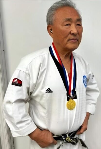 Read more about the article Great Grand Master Dong Keun Park
